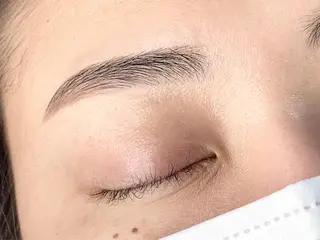 アイブロウ VERRY. 斉藤のマツエク・マツパデザイン