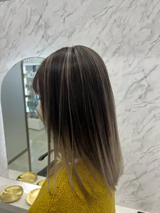 ミディアム カラー E:terne大宮店 ディレクター豊島穂希のヘアスタイル