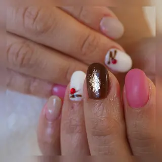 ネイル おうちのネイルサロン　konpeiTou〜こんぺいとう〜所属・おうちのネイルサロン KonpeiTouのネイルデザイン