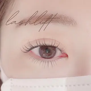 マツエク・マツパ sucre所属・小林 優美のマツエク・マツパデザイン