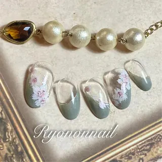 ネイル Ryononnail(リョノンネイル)所属・Ryononnail 上谷典子のネイルデザイン