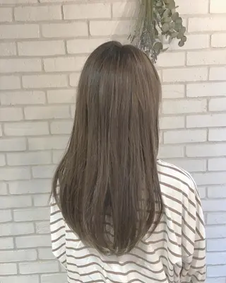 ロング カラー 佐藤 高徳のヘアスタイル