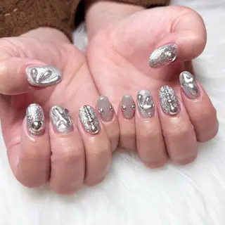 ネイル adorable 〈Kurumi〉のネイルデザイン