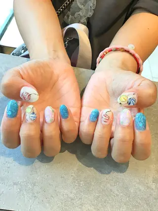 ネイル Nest 岩崎のネイルデザイン
