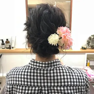 ミディアム ヘアアレンジ Click所属・クニモトハルナ ボブ/柔らかカラーのヘアスタイル