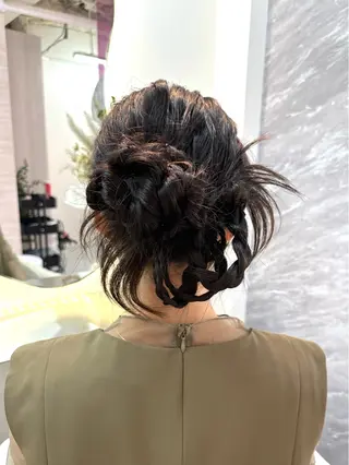 ヘアアレンジ Rio🎀 カラー/顔周りカットのヘアスタイル