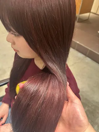 ロング 古川 杏果のヘアスタイル