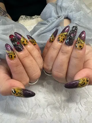 ネイル Nail's AOAQUA所属・AOAQUA SHIORIのネイルデザイン