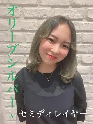 ミディアム RAF TOKYO所属・10月限定モニター 髪質改善美髪矯正のヘアスタイル