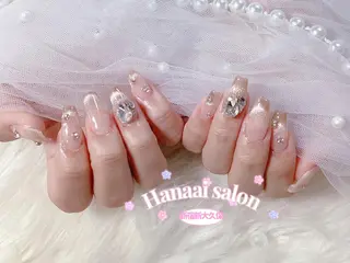 ミディアム 長谷川 妃菜のネイルデザイン