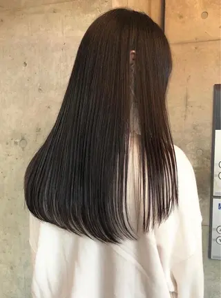 ロング カラー パーマ ヘアアレンジ メンズ キッズ ネイル マツエク・マツパ アイブロウ 🧃Kawakami kotomi🧃のヘアスタイル