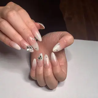 ネイル IRIS-アイリス- Nomu.のネイルデザイン