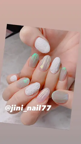 ネイル JINI NAIL所属・ジニ ネイルのネイルデザイン