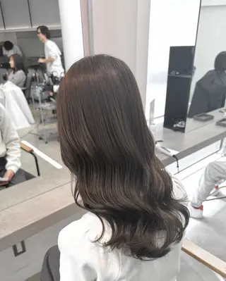 セミロング ハイトーン/ レイヤー/ボブのヘアスタイル