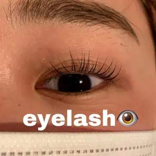 マツエク・マツパ 暖色カラー/レイヤー カット/Yunaのヘアスタイル