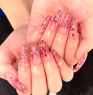 ネイル えくにゃん所属・AMAGASAKI LISAのネイルデザイン