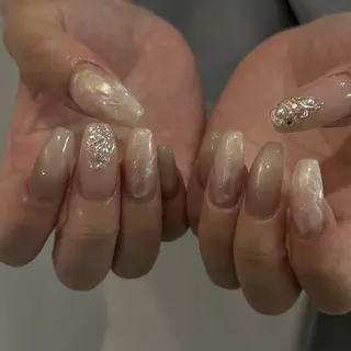 ネイル Ray. ちゅるん系ニュアンスのネイルデザイン