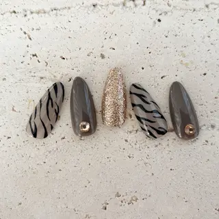 ネイル 愛川町 あんすりうむのネイルデザイン