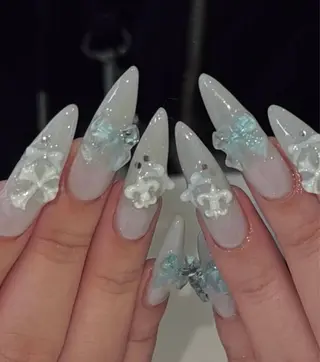 ネイル NiJi Nailsのネイルデザイン