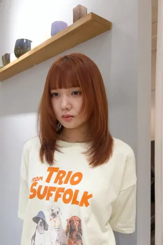 セミロング カラー じゅわっと暖色カラー 🍊Moemiのヘアスタイル