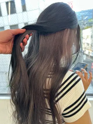 ロング カラー 履歴修正屋さん／ ブロンド／ホワイトのヘアスタイル