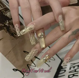 ネイル 相沢 さやかのネイルデザイン