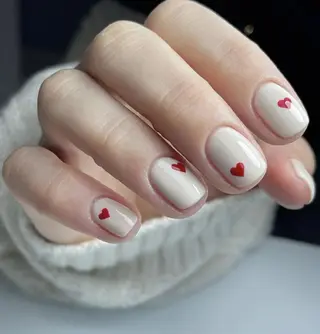 ネイル Queens PUPUのネイルデザイン