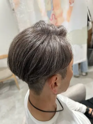 ショート カラー メンズ 💎メンズパーマ特化 🥇癖毛活かしのプロのヘアスタイル