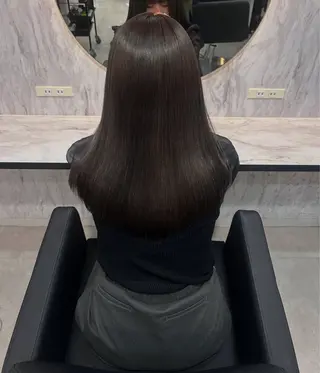 セミロング 小川 友花のヘアスタイル