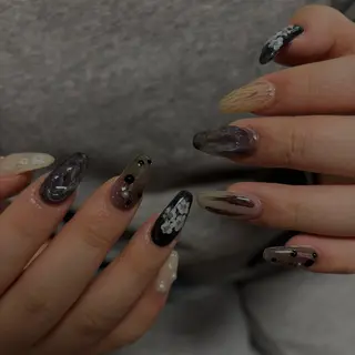 ネイル 爪塗屋 さんのネイルデザイン