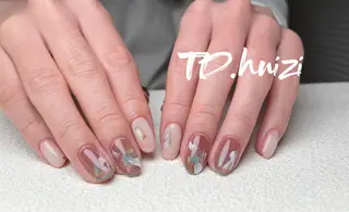 ミディアム めぐみのネイルサロン 惠のネイルデザイン