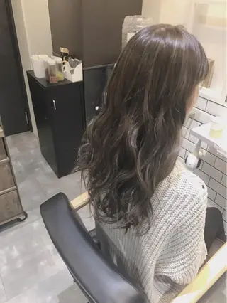 ロング カラー ヤマナカ エリカのヘアスタイル