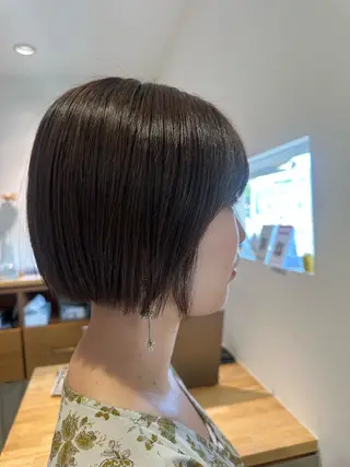 ミディアム レイヤー/蟹江/ くすみカラー/川口のヘアスタイル