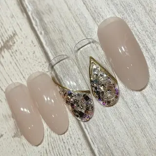 ネイル マツエク・マツパ 髙橋 敦子のネイルデザイン