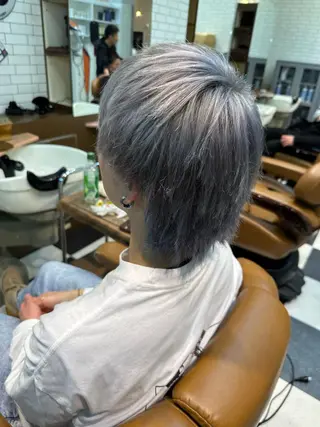 カラー 森本 倭のヘアスタイル