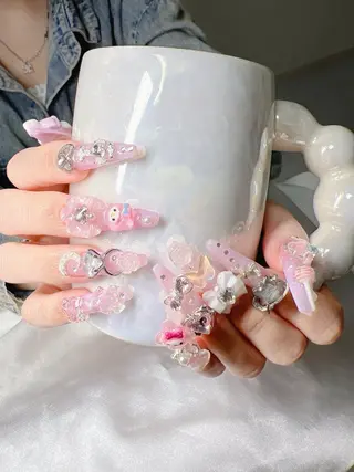 ネイル Lee Nailsのネイルデザイン