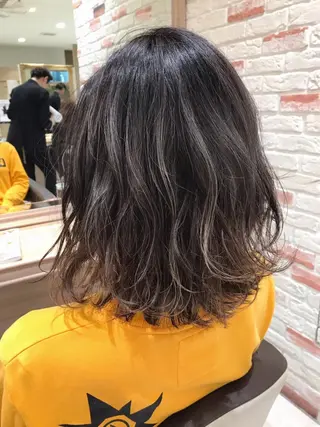 ミディアム 新宿 木下拓哉のヘアスタイル