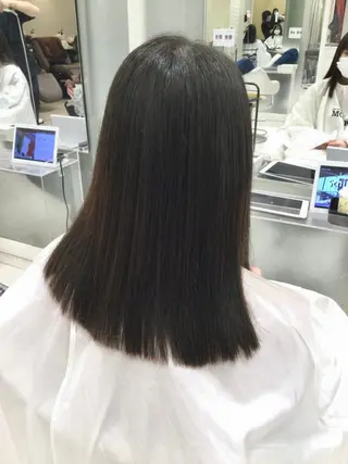 ミディアム 岡田詩織 MODE Ks松原店のヘアスタイル