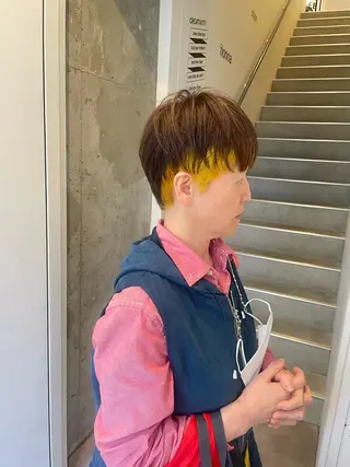 ショート カラー A/LEE所属・久保田 千尋のヘアスタイル