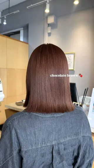 ミディアム miloc MOMOKAのヘアスタイル