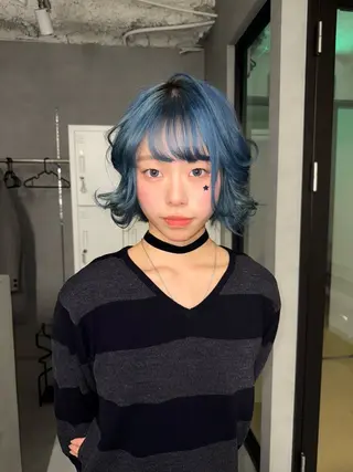 ミディアム ホワイトカラー/梅田 ハイトーン/しんのヘアスタイル