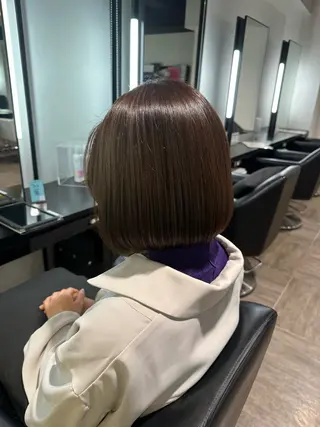 ミディアム レイヤー/艶カラー ROKUのヘアスタイル