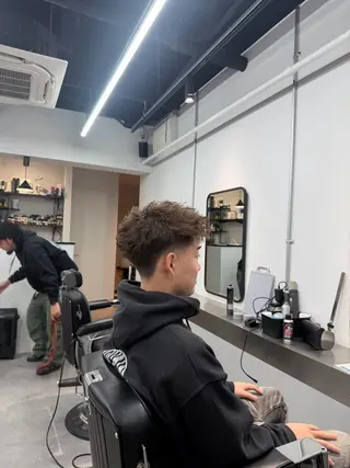 ショート パーマ メンズ thesmiths所属・ナカ レオナのヘアスタイル