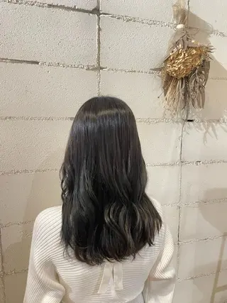セミロング カラー いまじゅく あおいのヘアスタイル