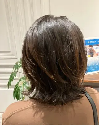 セミロング Riant by TORChe hair works【リアン バイ トルシュ ヘアーワークス】所属・Riant Meguのヘアスタイル