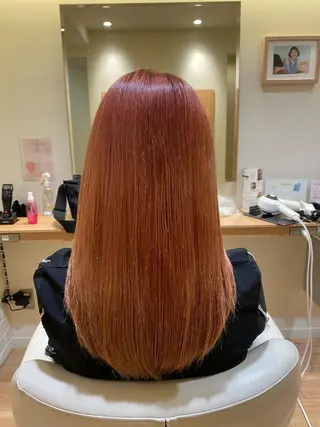 ロング カラー ハイトーンエフェクト ブリーチいち丸のヘアスタイル