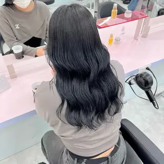 セミロング カラー パーマ ヘアアレンジ 透明感ブリーチカラー 🌈TOMOHIROのヘアスタイル