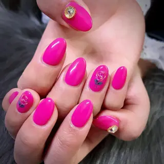 ネイル NOIROUGE所属・NOI ROUGEのネイルデザイン