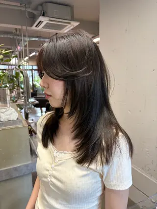 ロング ハッシュカット🎀 レイヤーカットのヘアスタイル