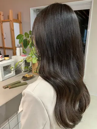 ロング カラー haruki所属・高木 陽菜のヘアスタイル